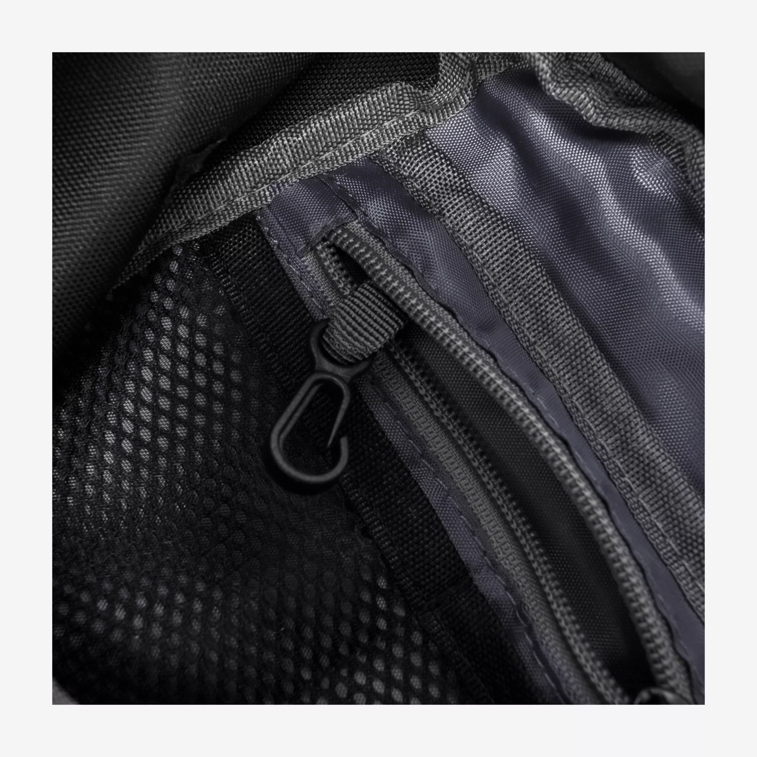 Fells Crossbody Bag 4L