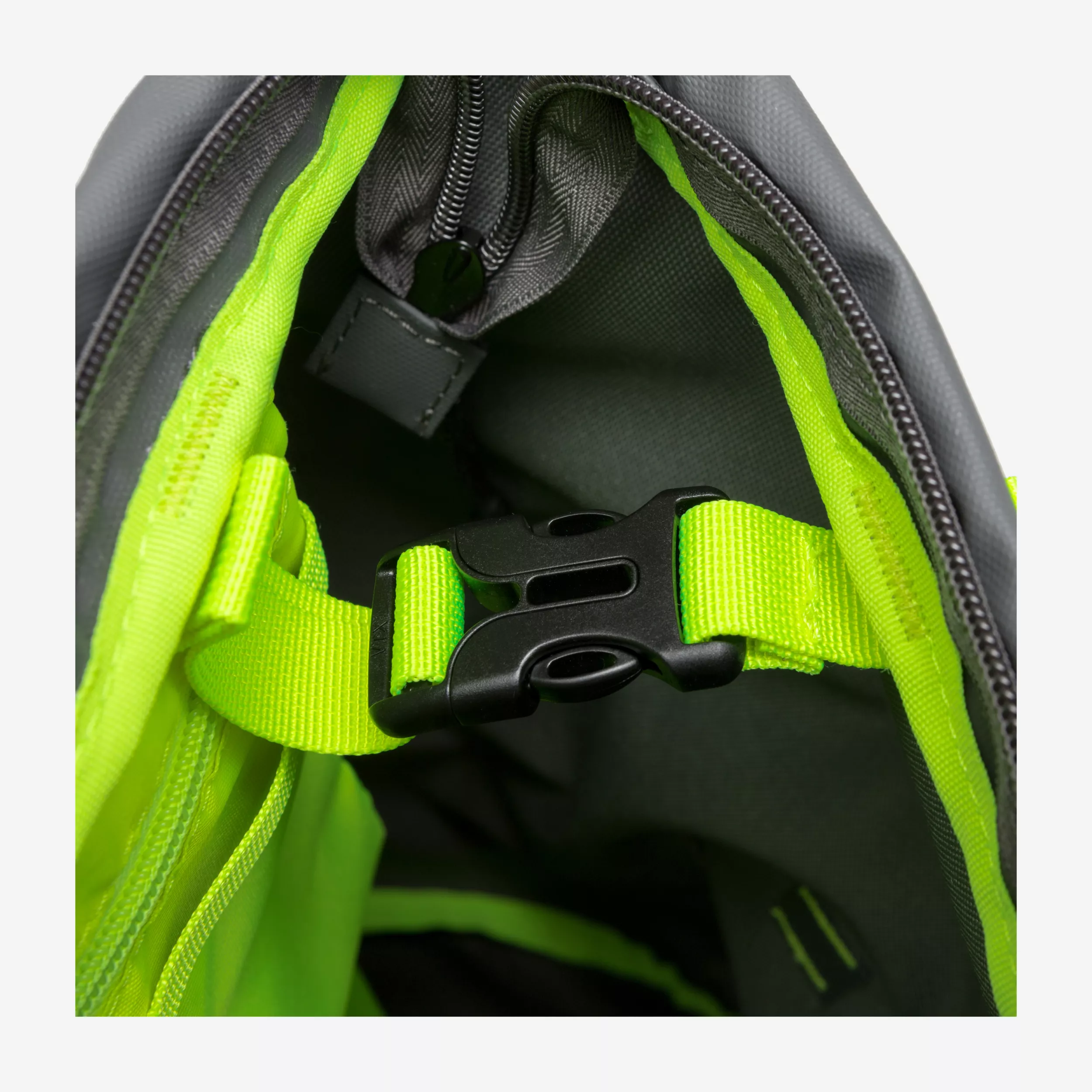 34023-greyneon-detail