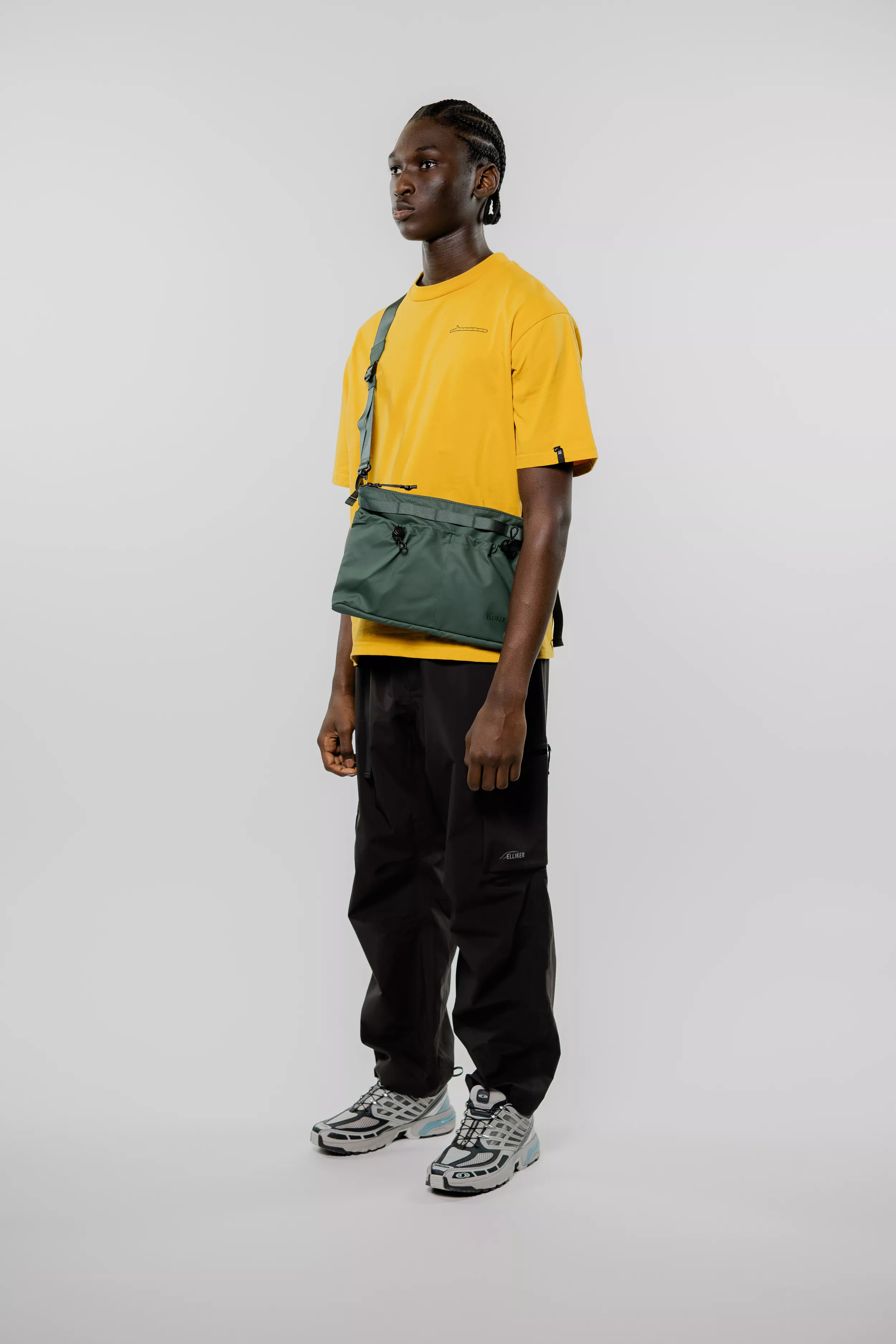 model-(34022-green-front)-(40136-mustard-side)-(40134-black-side)