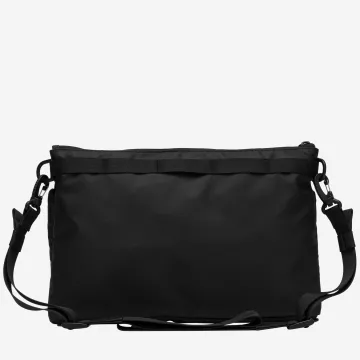 34022-black-back