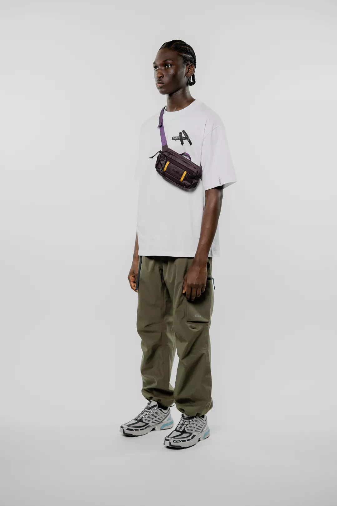 model-(34015-purple-side)-(40138-white-side)-(40134-khaki-side)