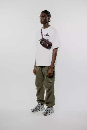 model-(34015-purple-side)-(40138-white-side)-(40134-khaki-side)