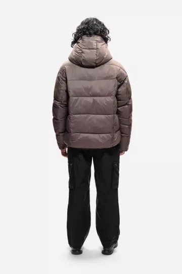 model-(40163-brown-back)-(40134-black-back)