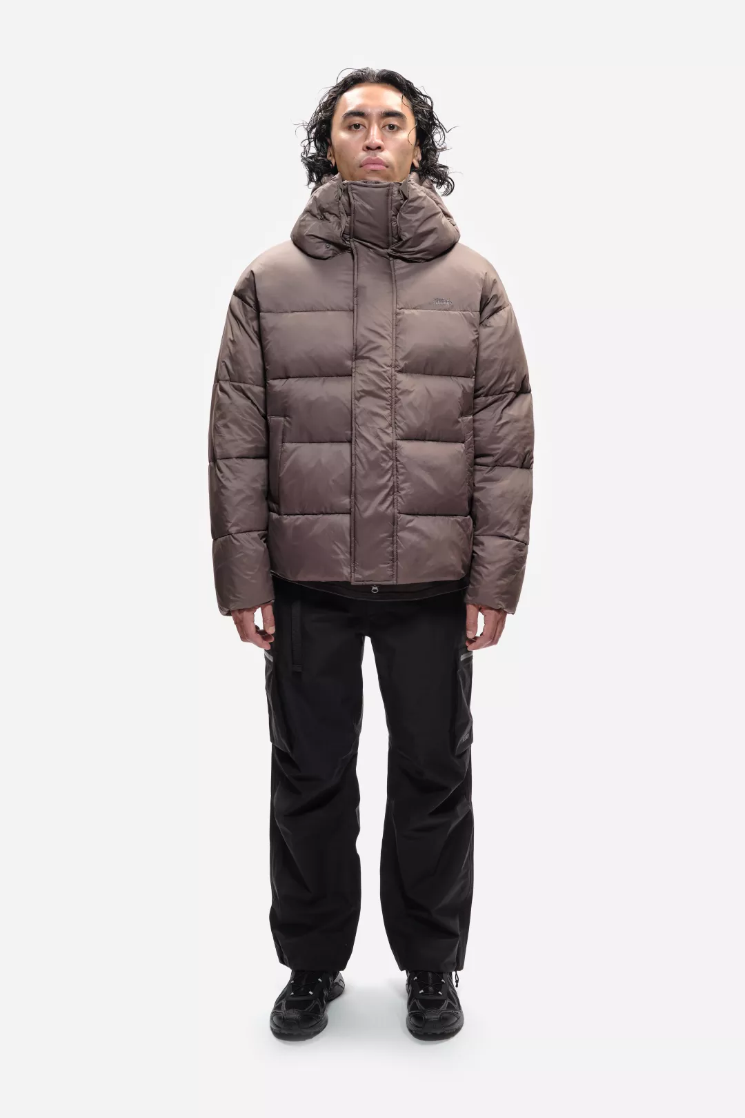 model-(40163-brown-front)-(40134-black-front)