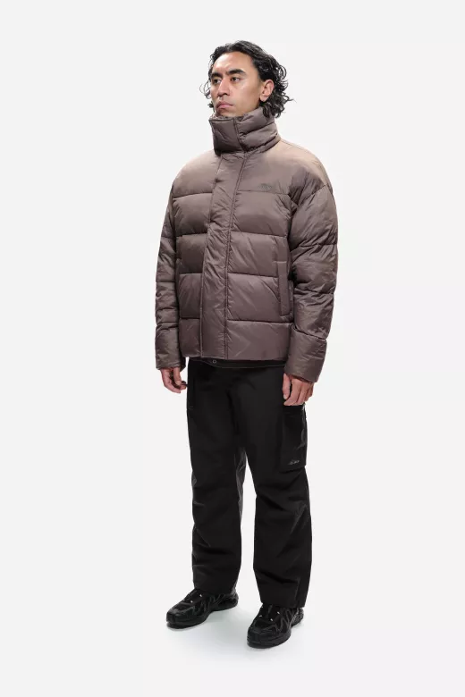 40163-black-front Model