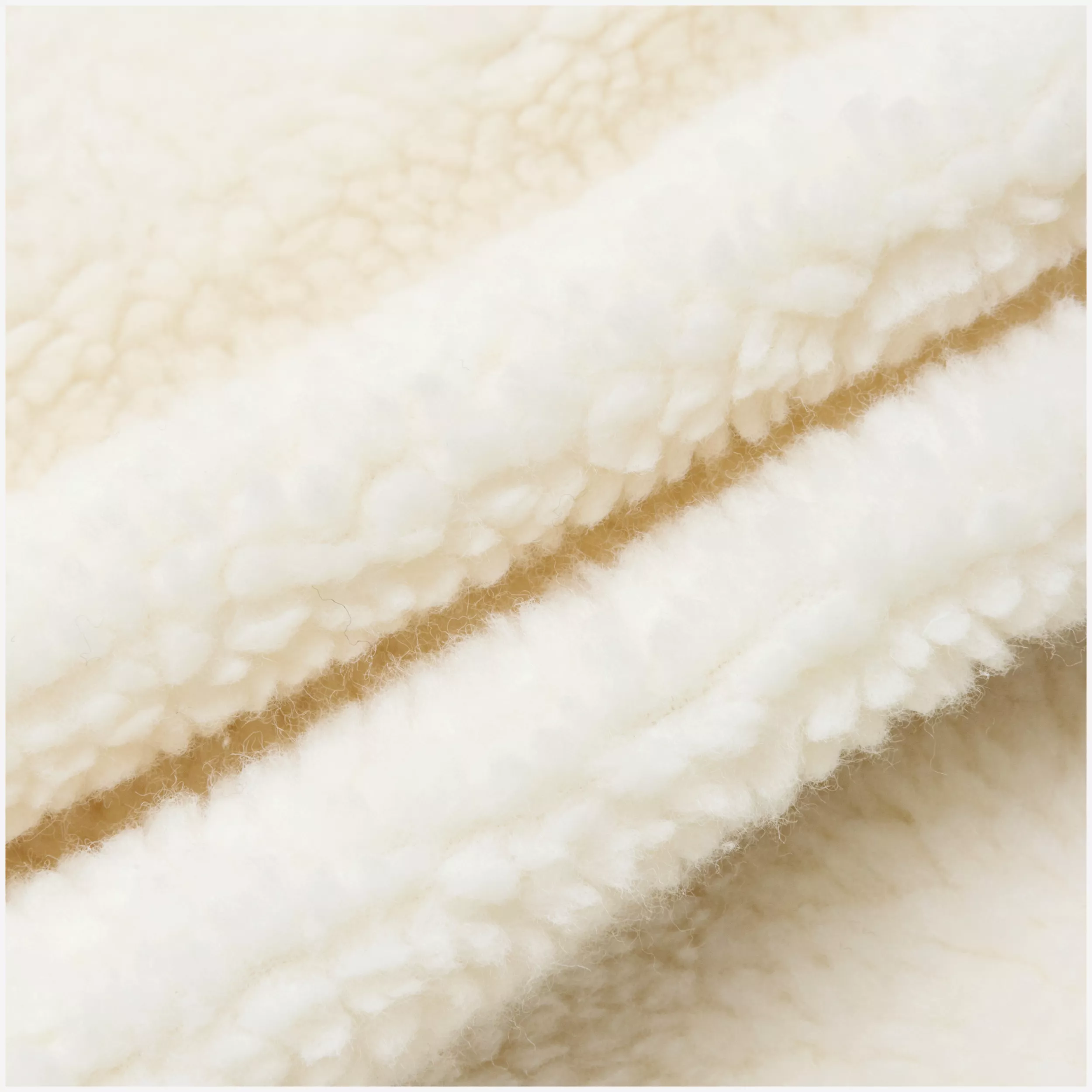 40161-cream-detail-3