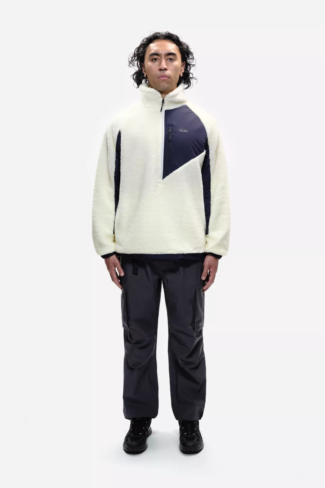 model-(40161-cream-front)-(40134-navy-front)