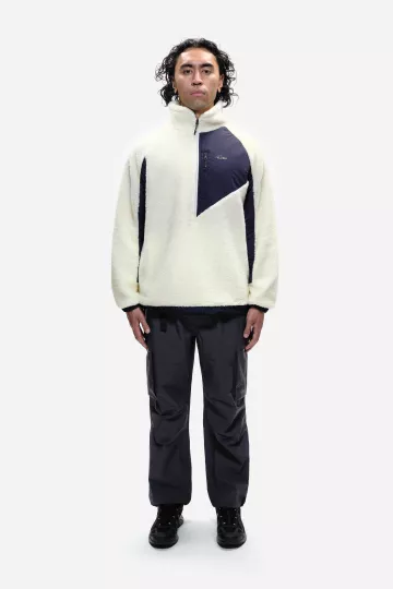 model-(40161-cream-front)-(40134-navy-front)
