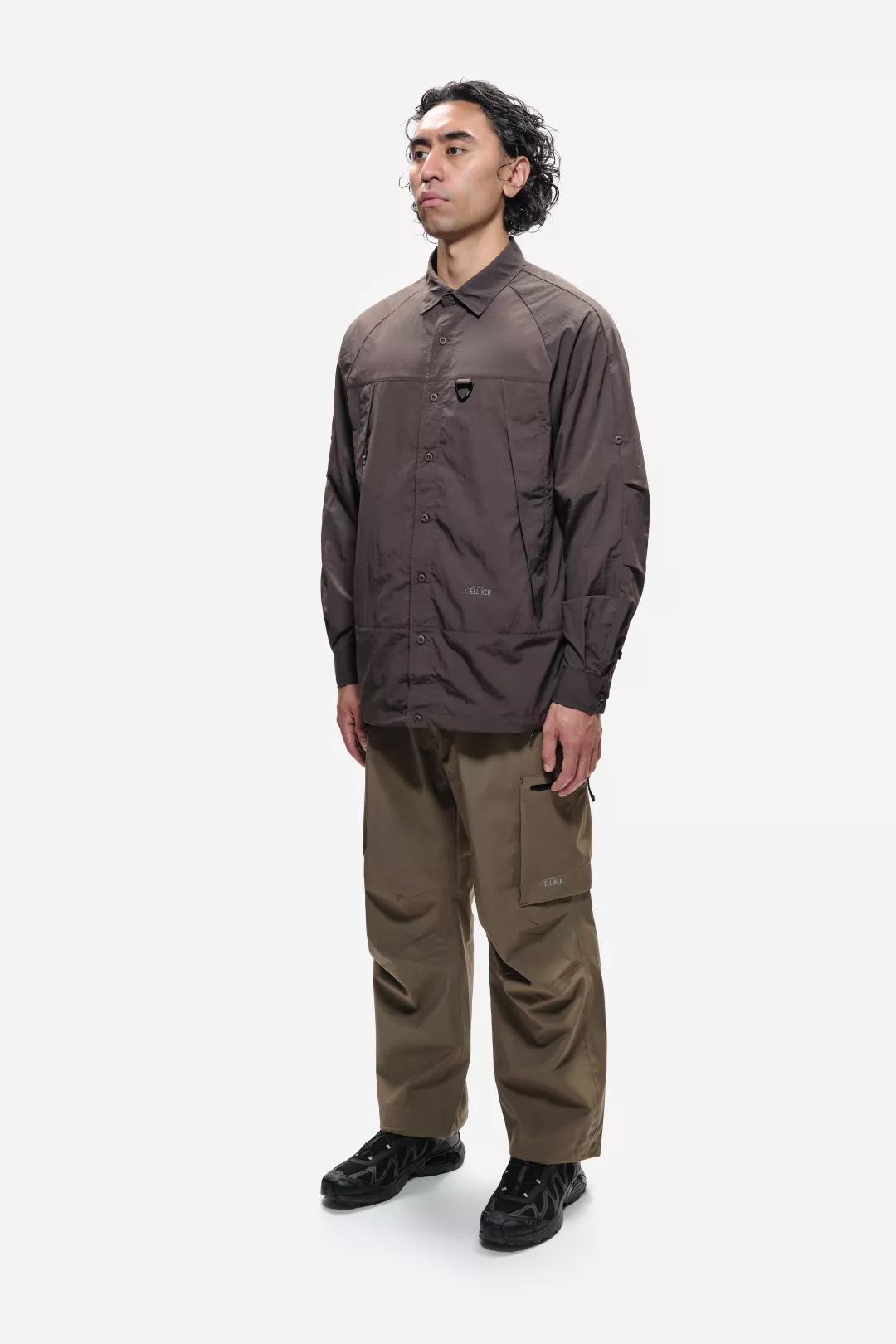 model-(40159-grey-side)-(40134-khaki-side)