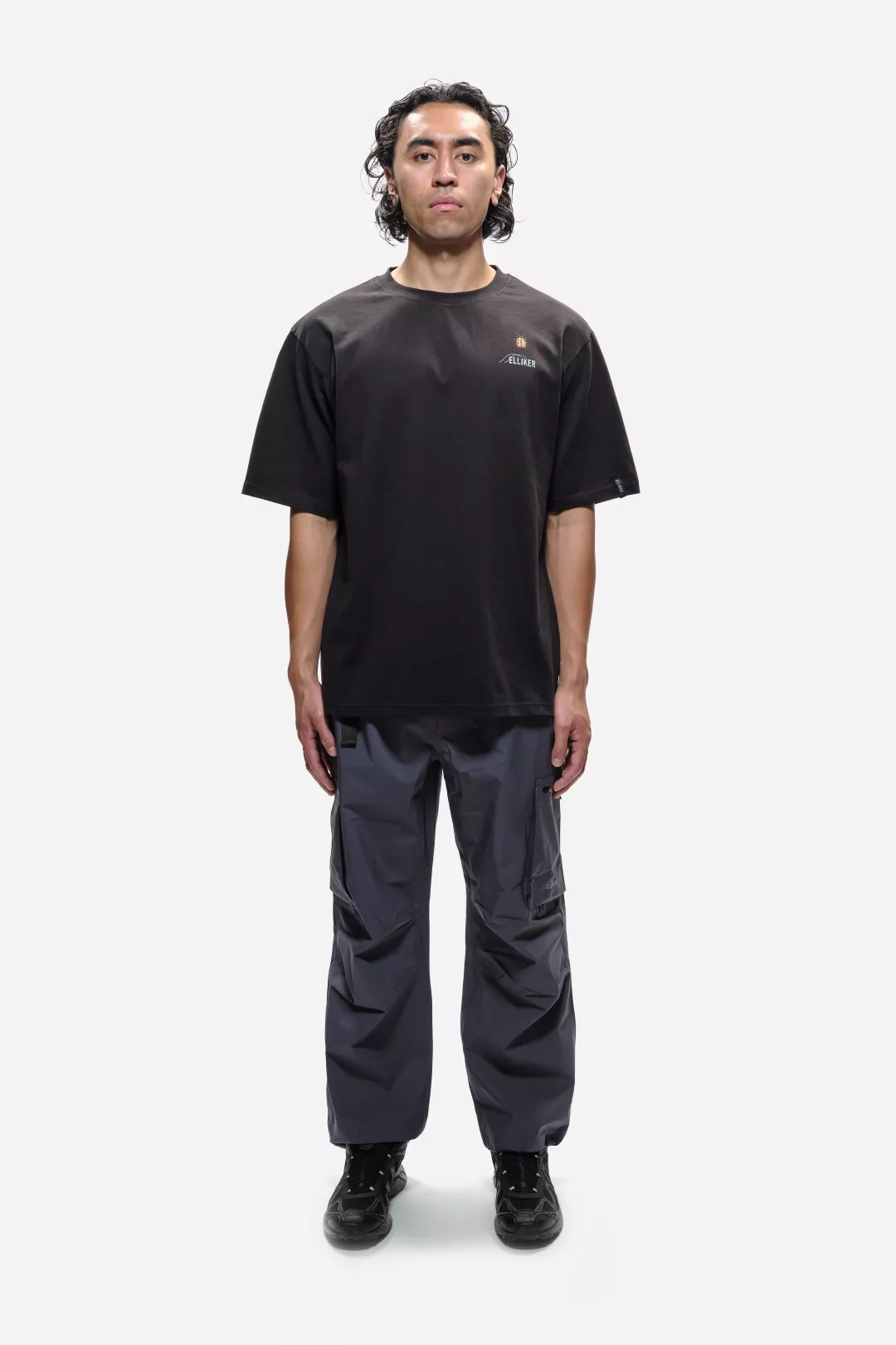 model-(40155-black-front)-(40134-navy-front)