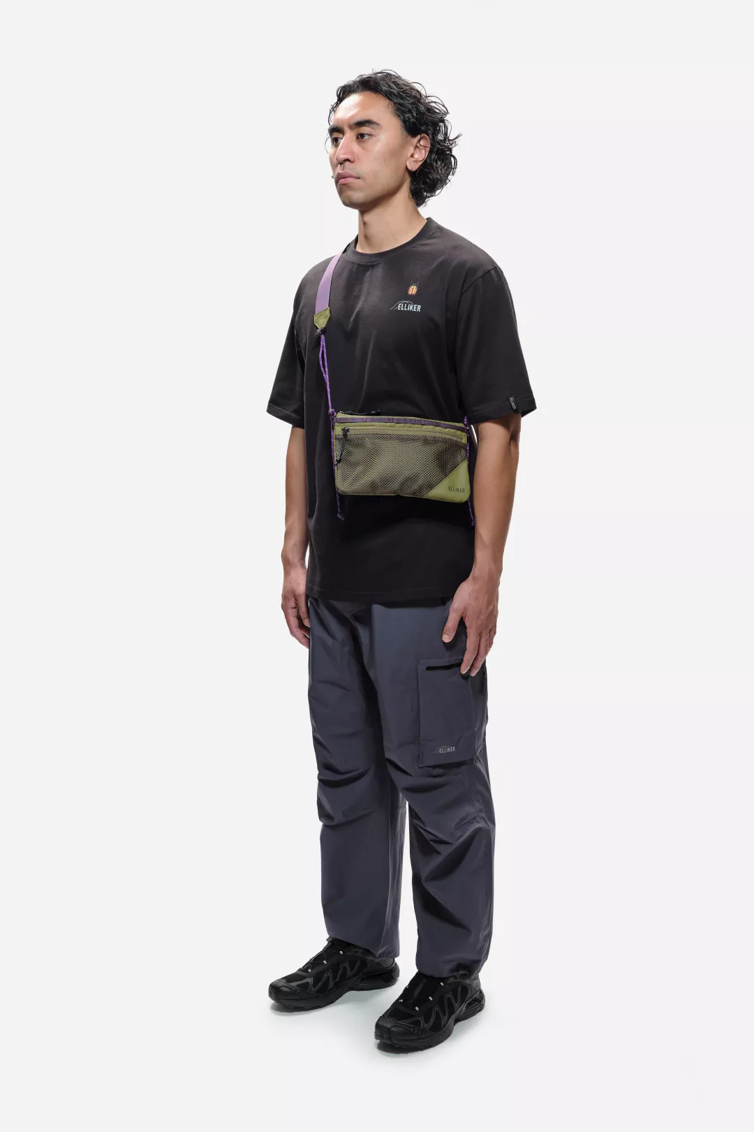 model-(34055-khaki-front)-(40155-black-side)-(40134-navy-side)