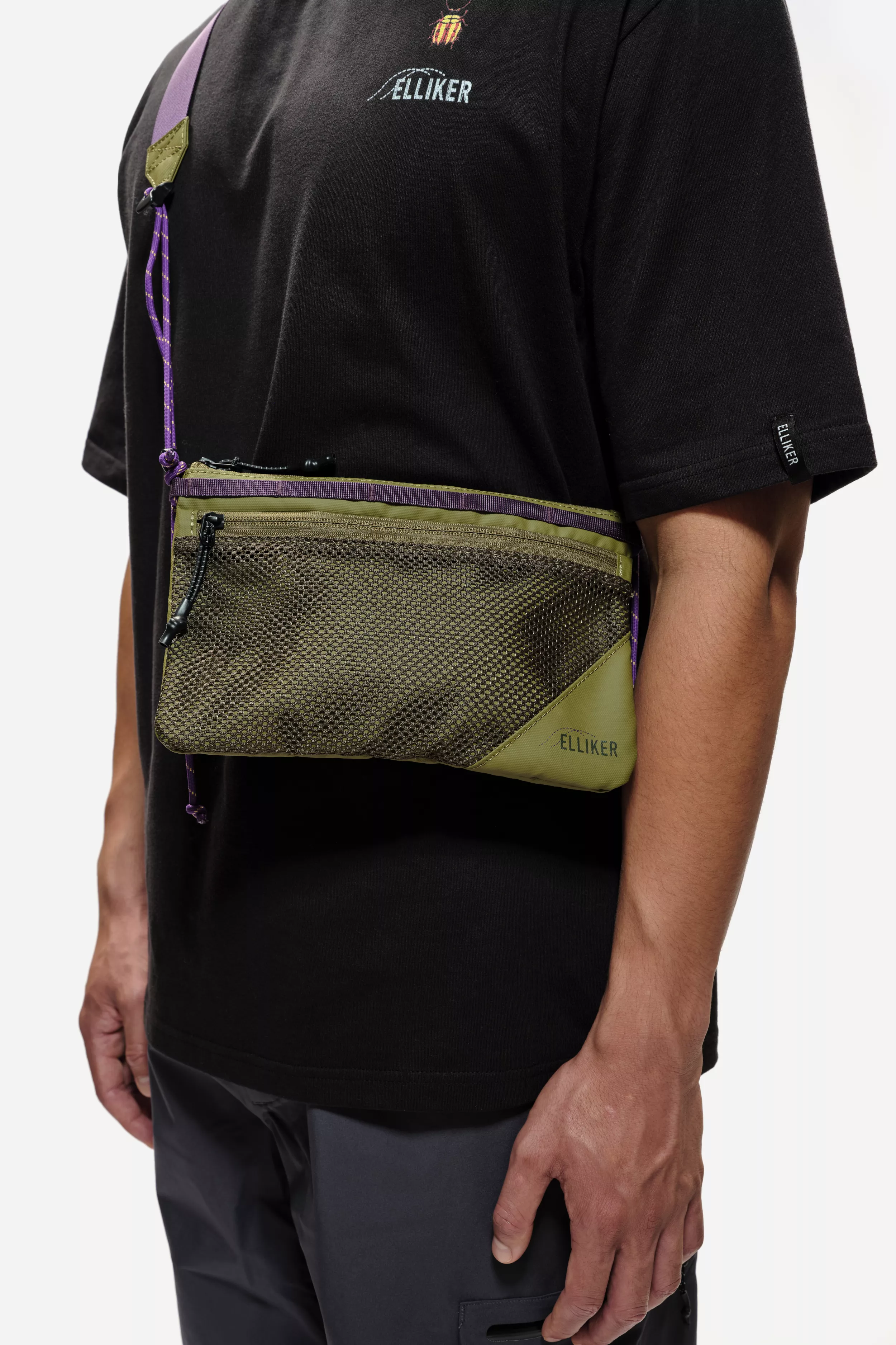 model-(34055-khaki-front)-(40155-black-detail)