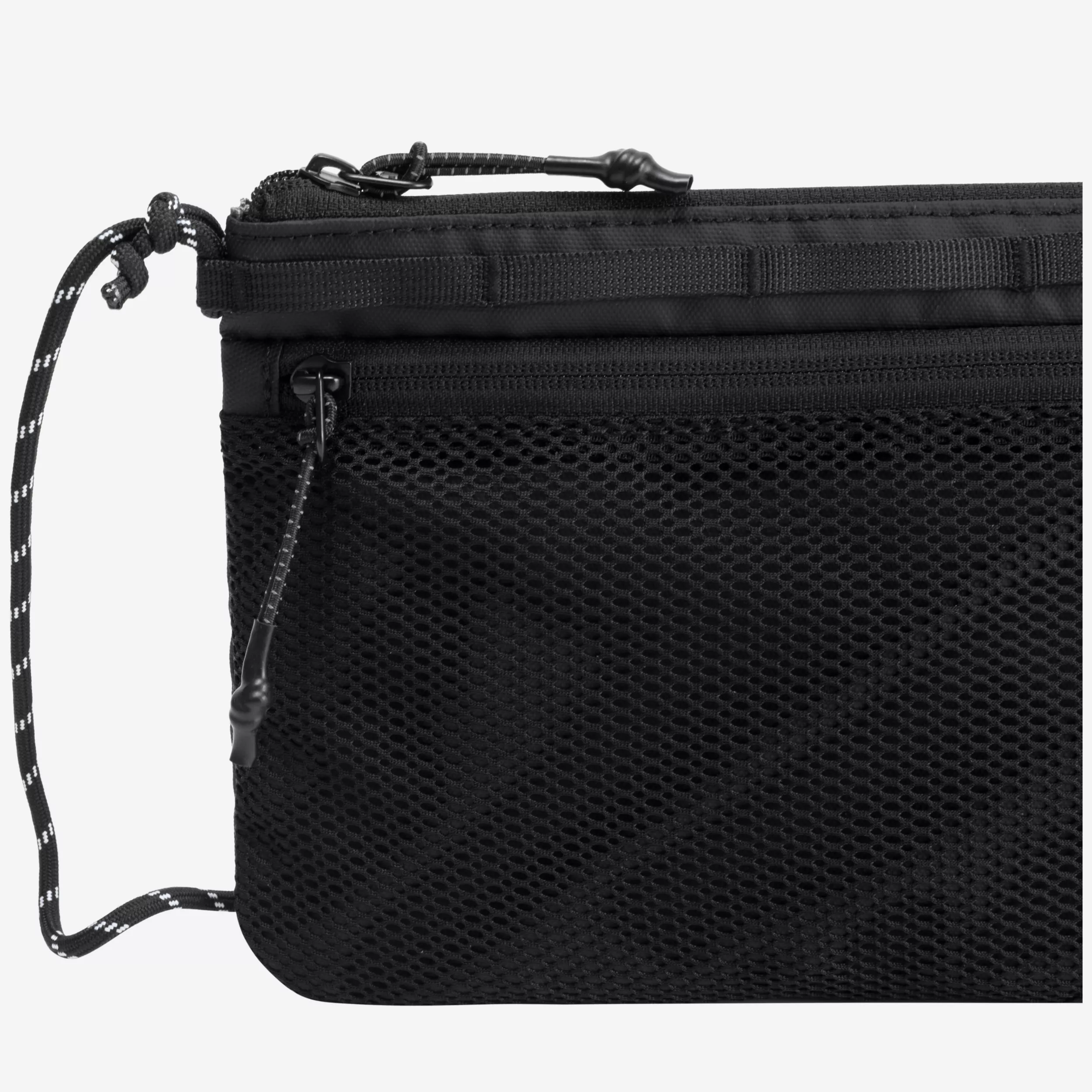 34055-black-detail-1