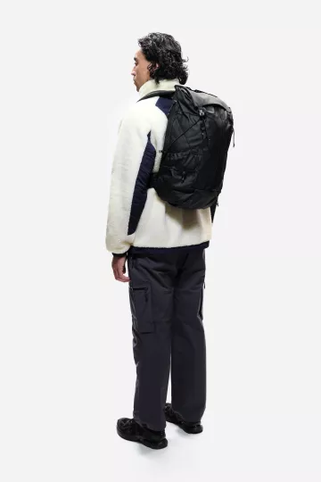 model-(34053-black-side)-(40161-cream-side)-(40134-navy-side)