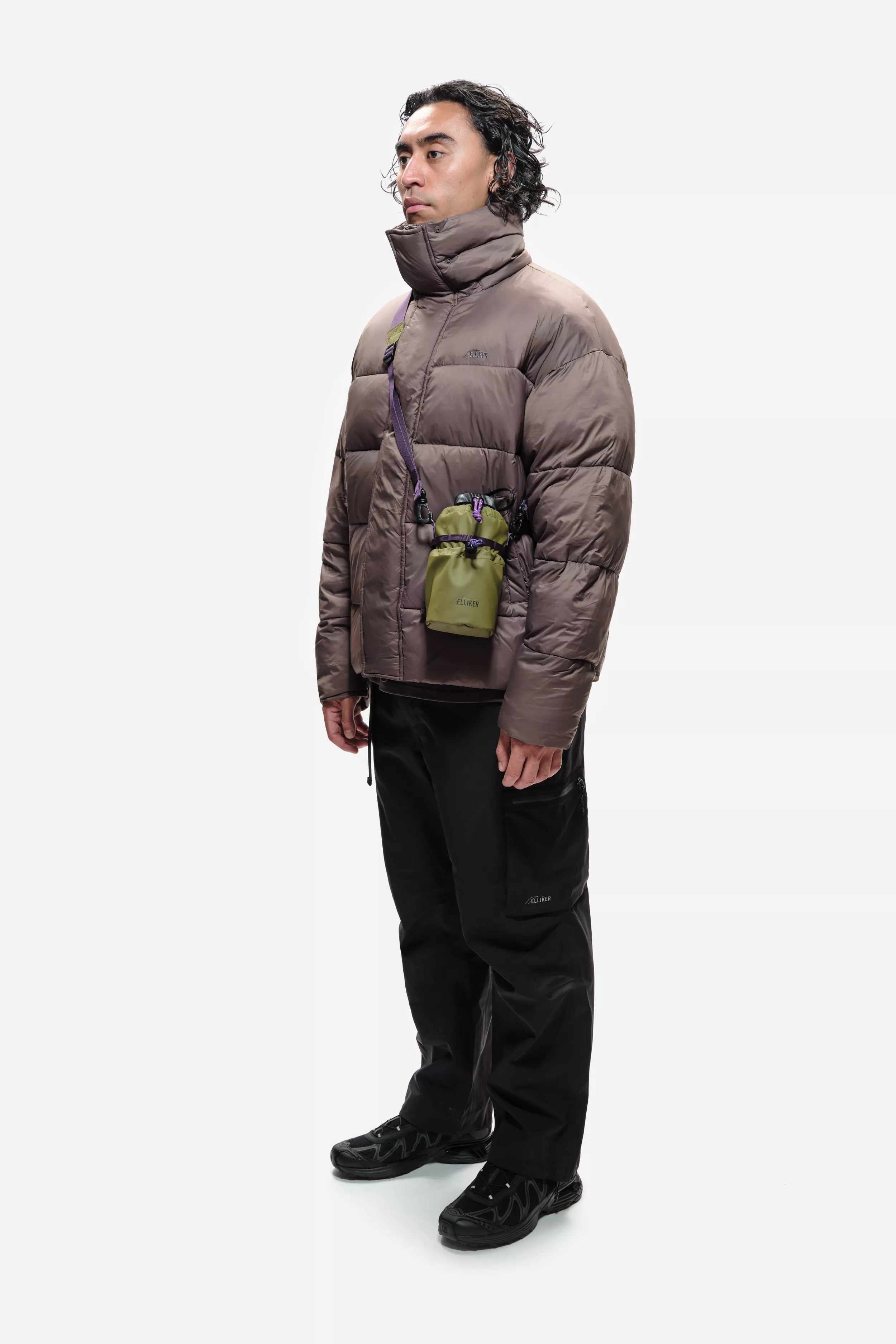 model-(34031-khaki-front)-(40163-brown-side)-(34031-khaki-side)