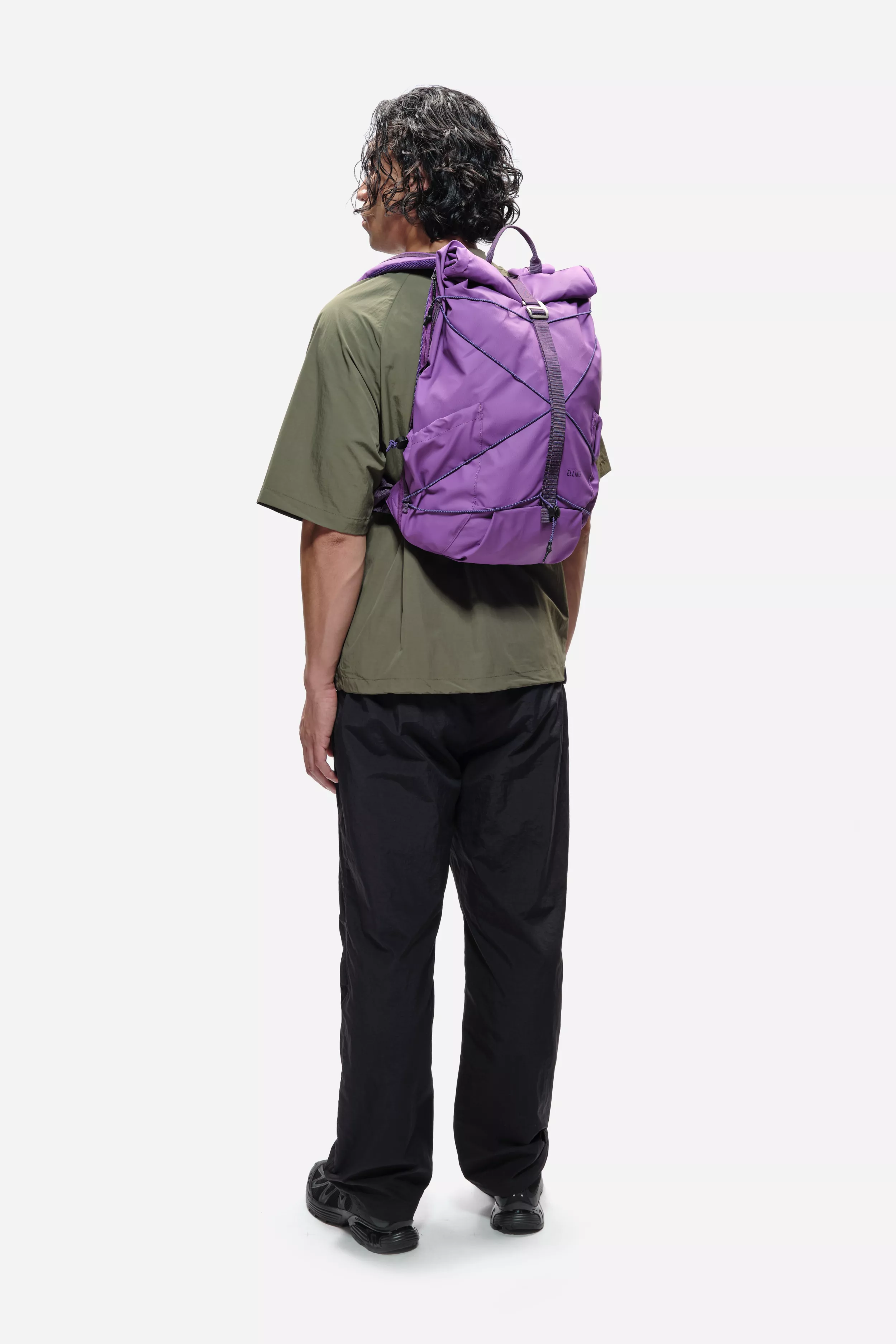 model-(34001-elecpurple-side)-(40142-khaki-side)-(40148-black-side)