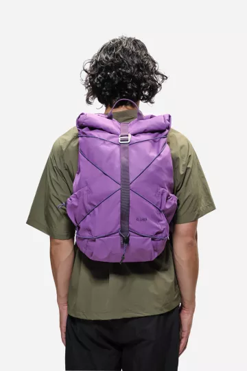 model-(34001-elecpurple-front)-(40142-khaki-back)