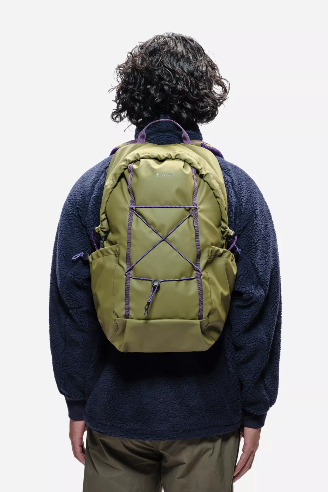 model-(34000-khaki-front)-(40131-navy-back)