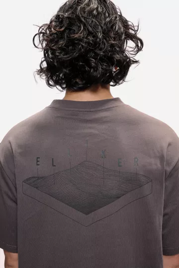 model-(40156-grey-detail)-1