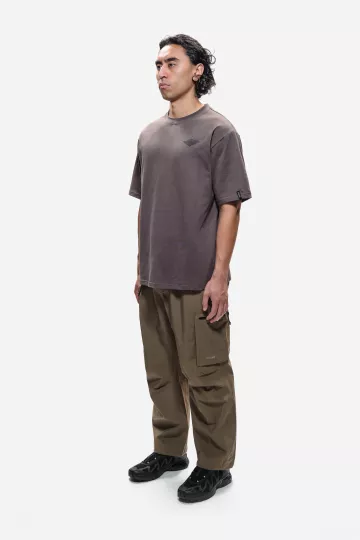 model-(40156-grey-side)-(40134-khaki-side)