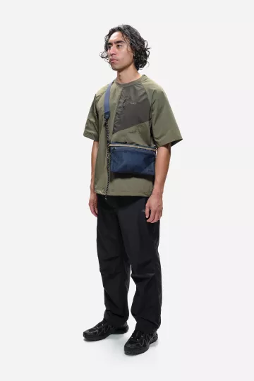 model-(34055-navy-front)-(40142-khaki-side)-(40148-black-side)