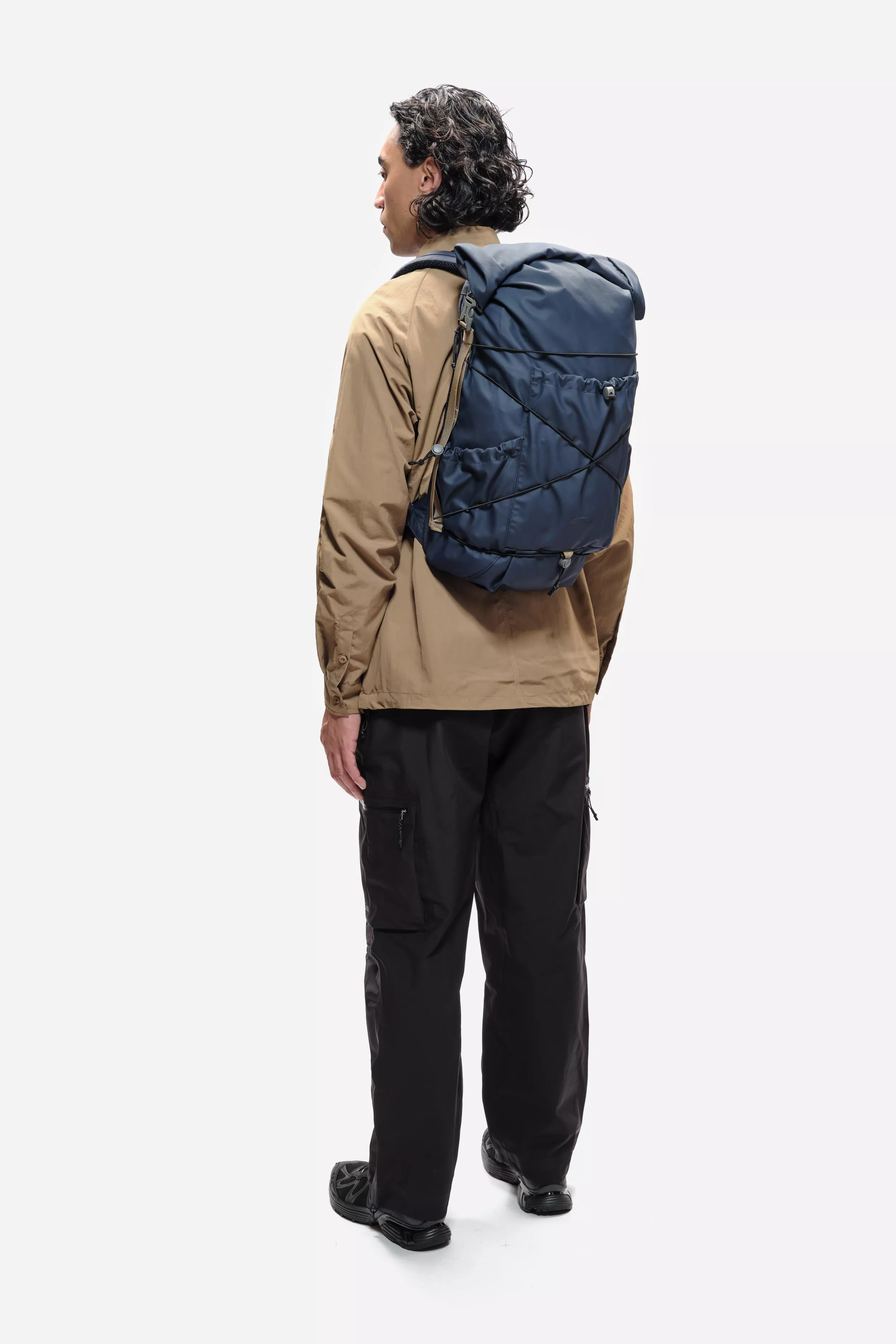 model-(34052-navy-side)-(40159-sand-side)-(40134-black-side)