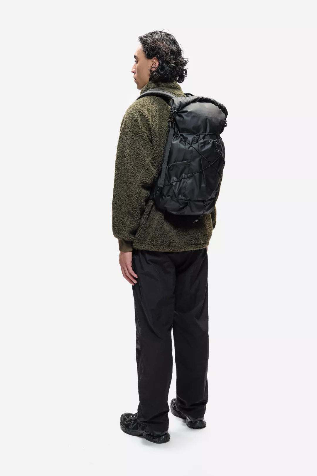 model-(34052-black-side)-(40131-khaki-side)-(40148-black-side)