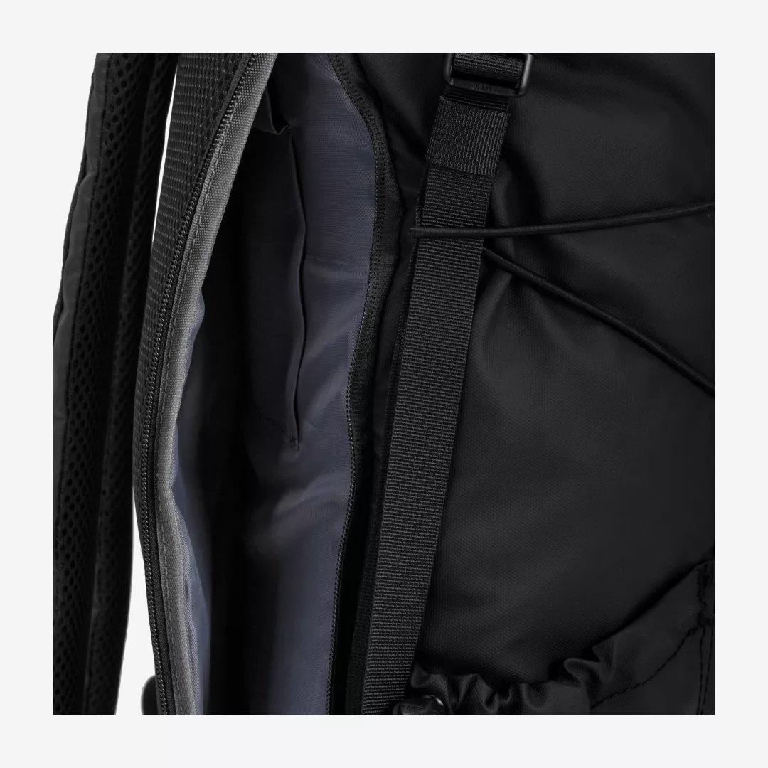 34052-black-inside-4