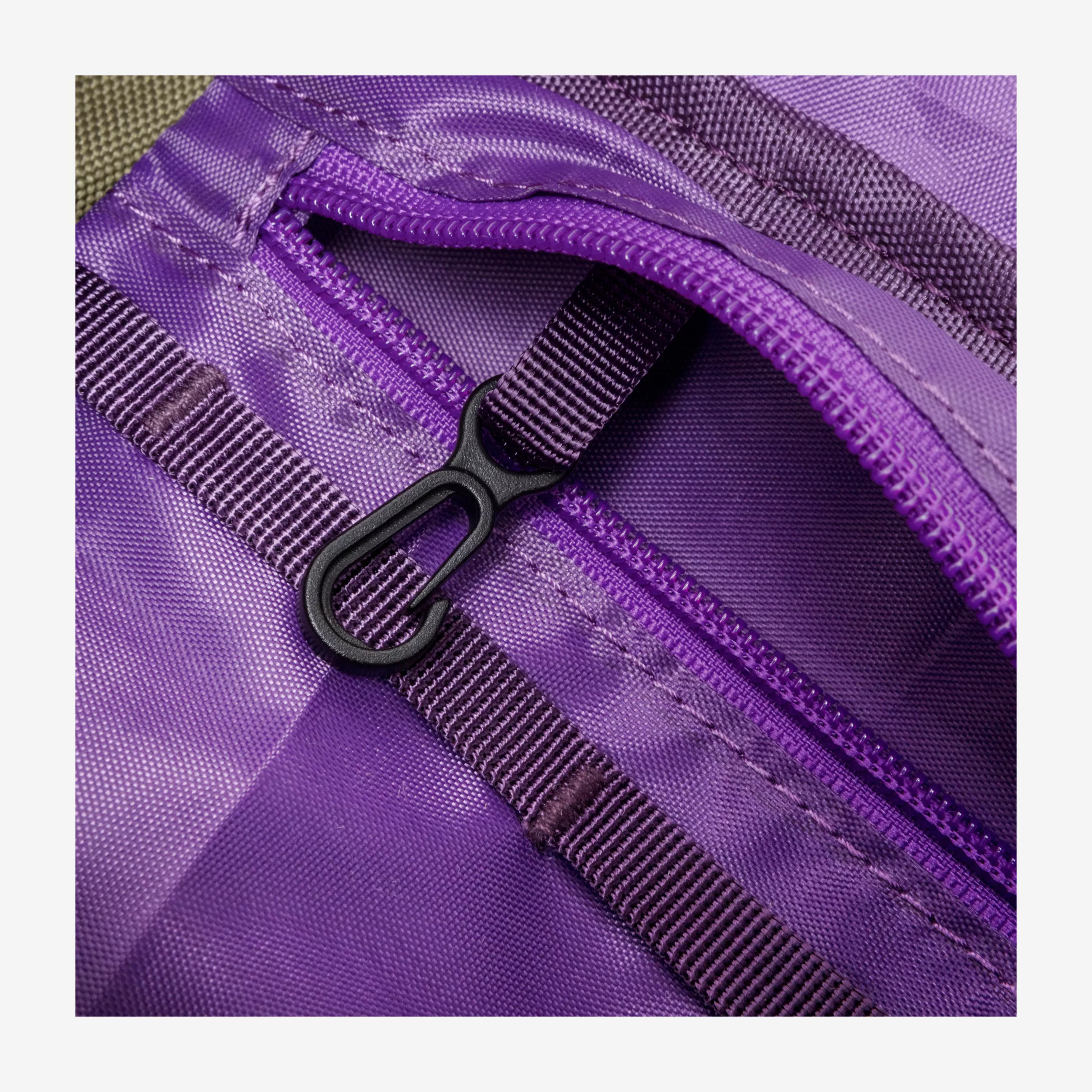 34033-khaki-detail-2