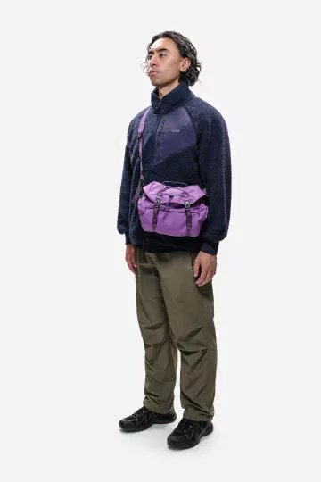model-(34033-elecpurple-front)-(40131-navy-side)-(40148-khaki-side)