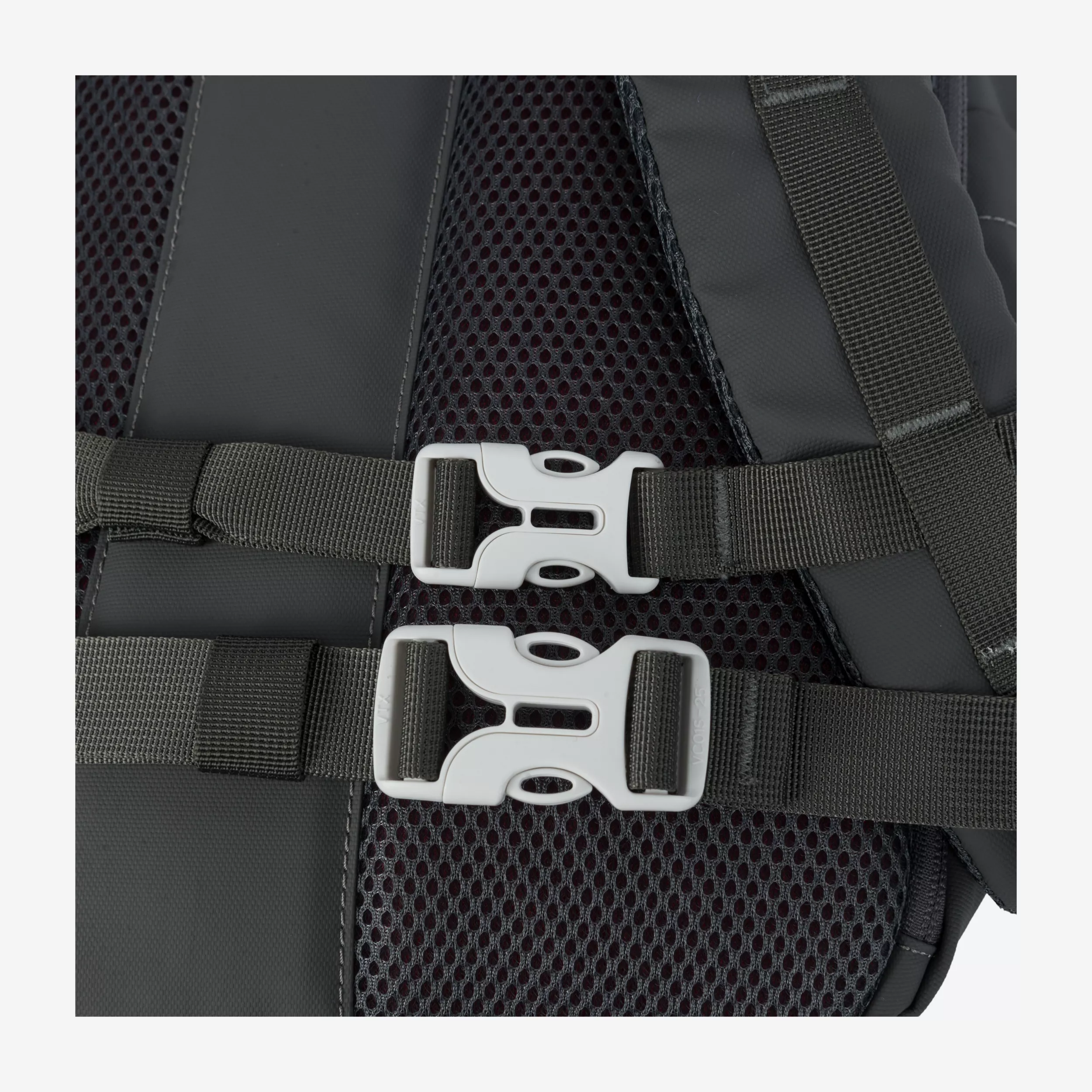 Keswick Zip Top Backpack 22L