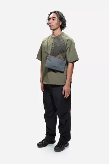 model-(34005-grey-front)-(40142-khaki-side)-(40148-black-side)