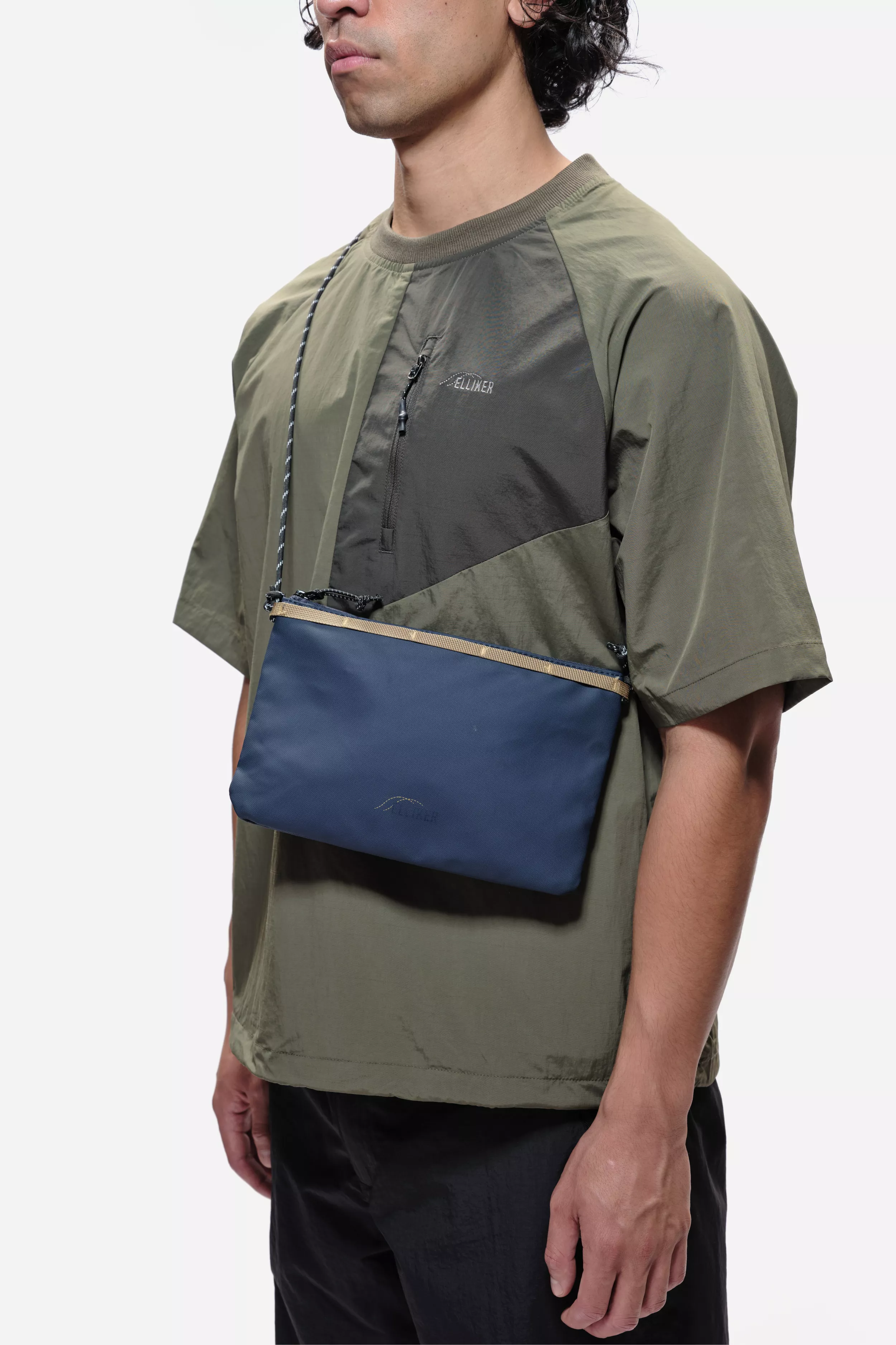 model-(34005-navy-front)-(40142-khaki-side)