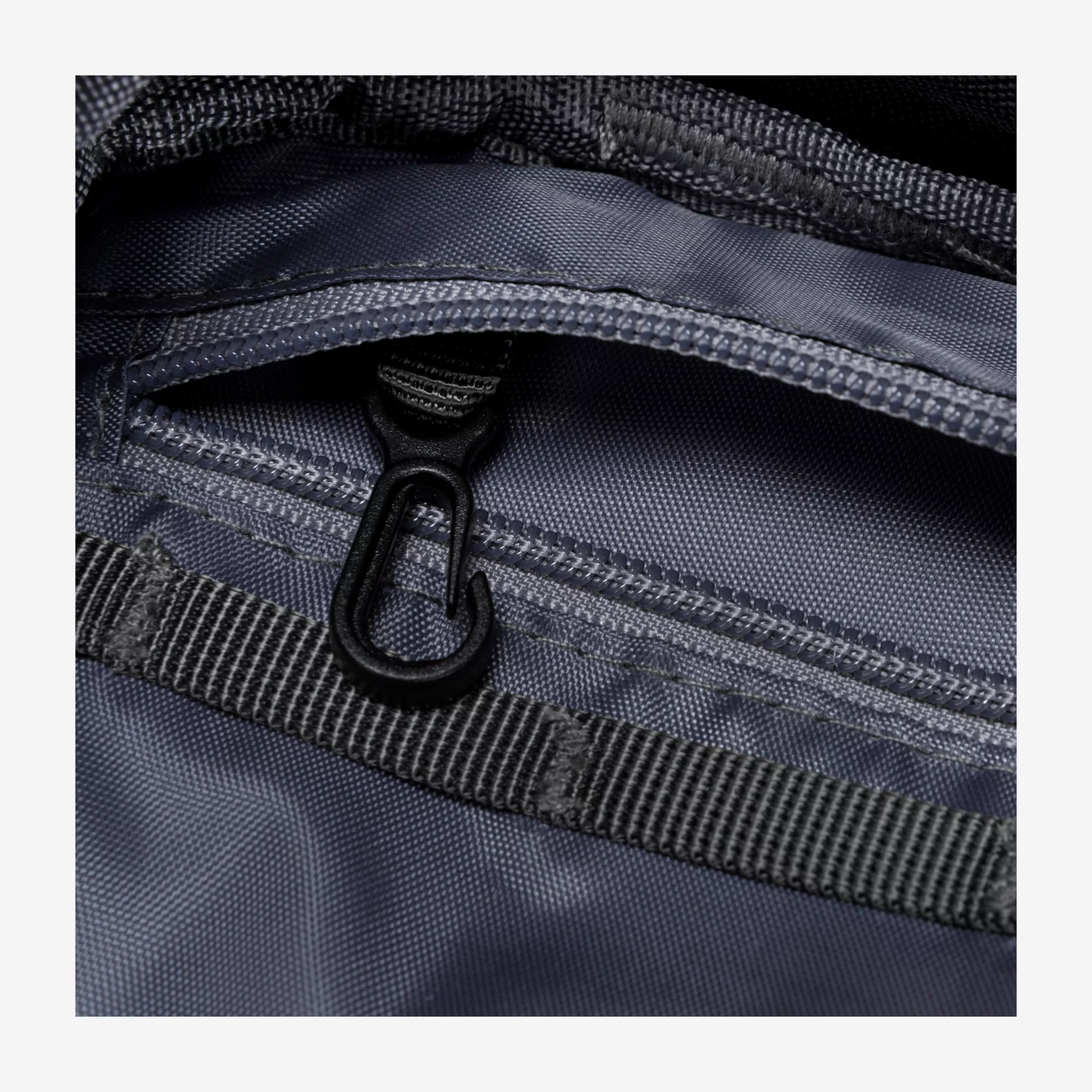 34030-black-detail-2