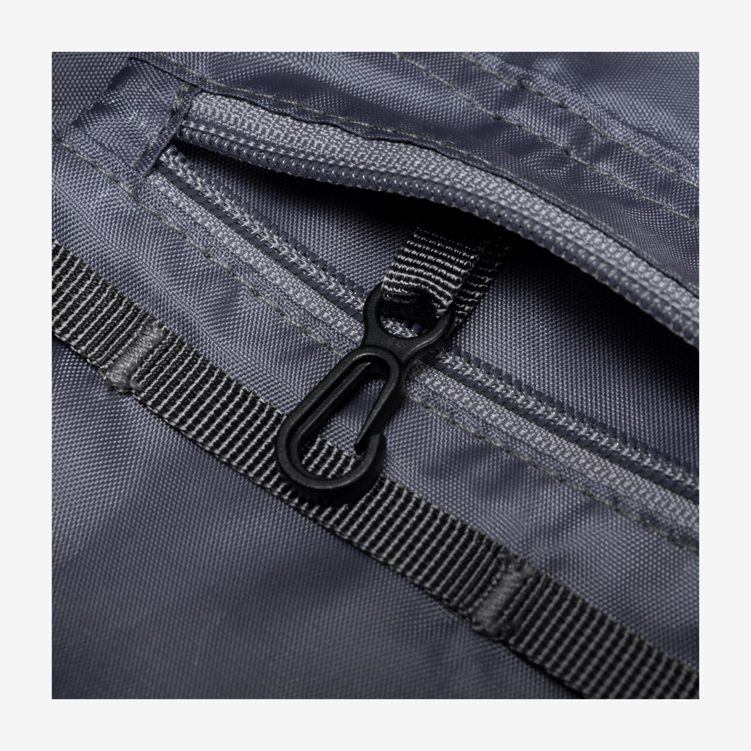 34029-black-detail-2