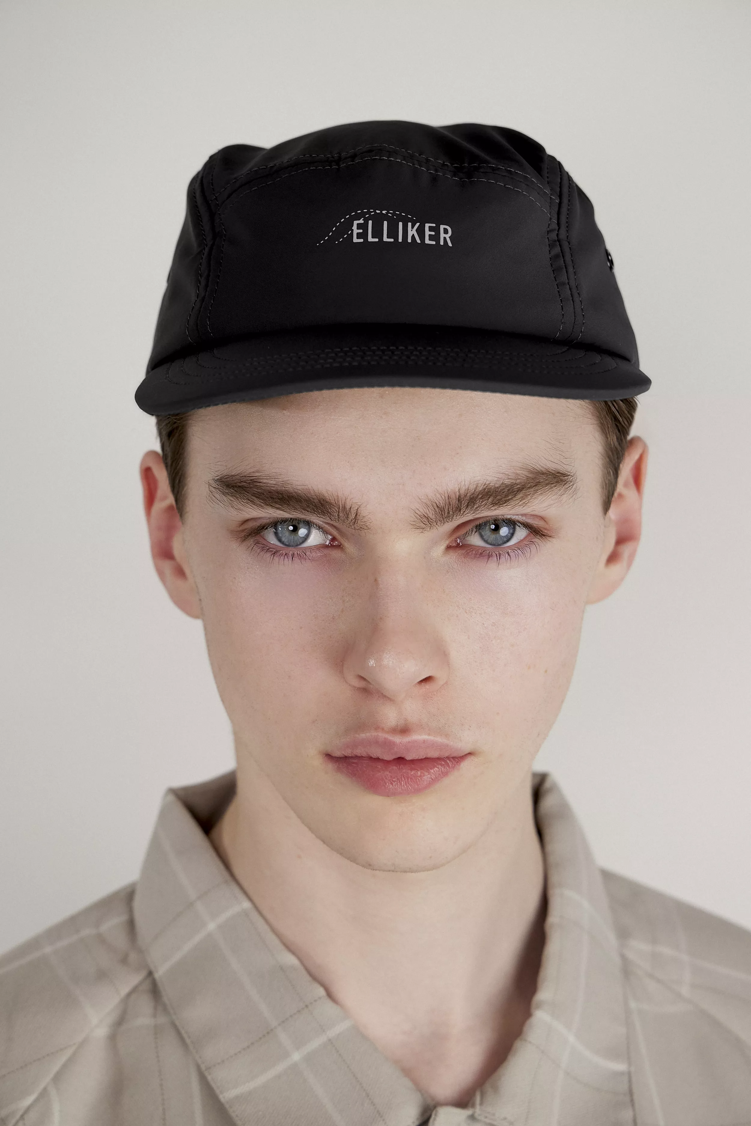 model-(34019-black-front)