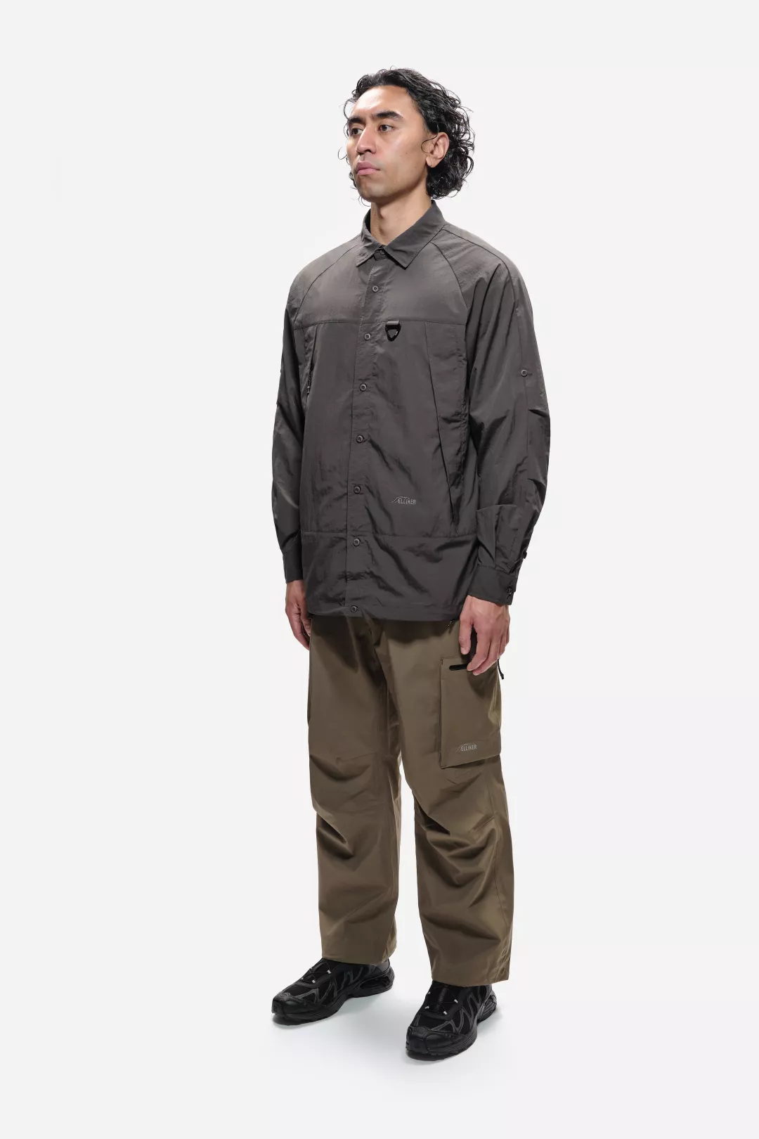 model-(40159-grey-side)-(40134-khaki-side) model-(40159-grey-side)-(40134-khaki-side)