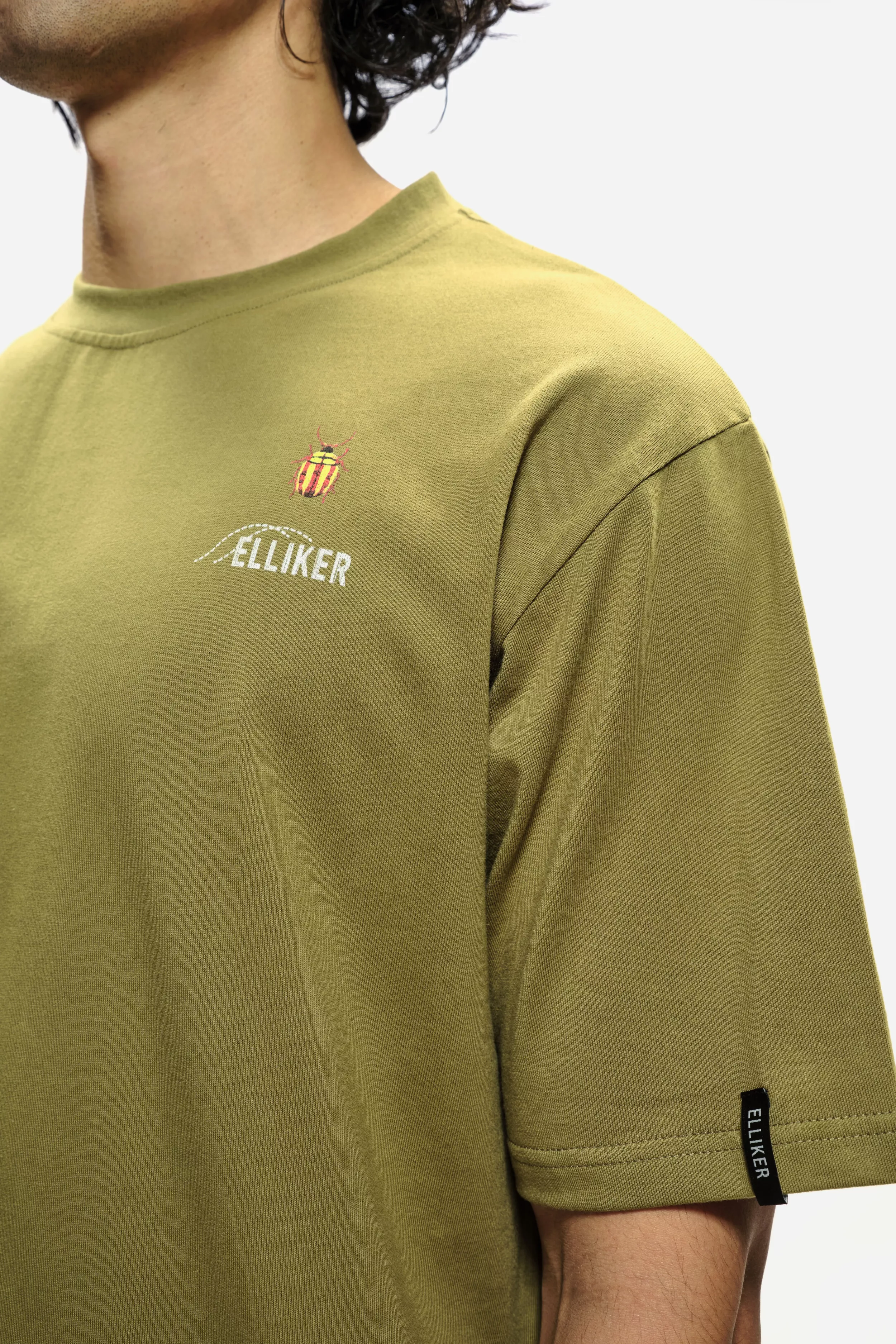 model-(40155-khaki-detail)