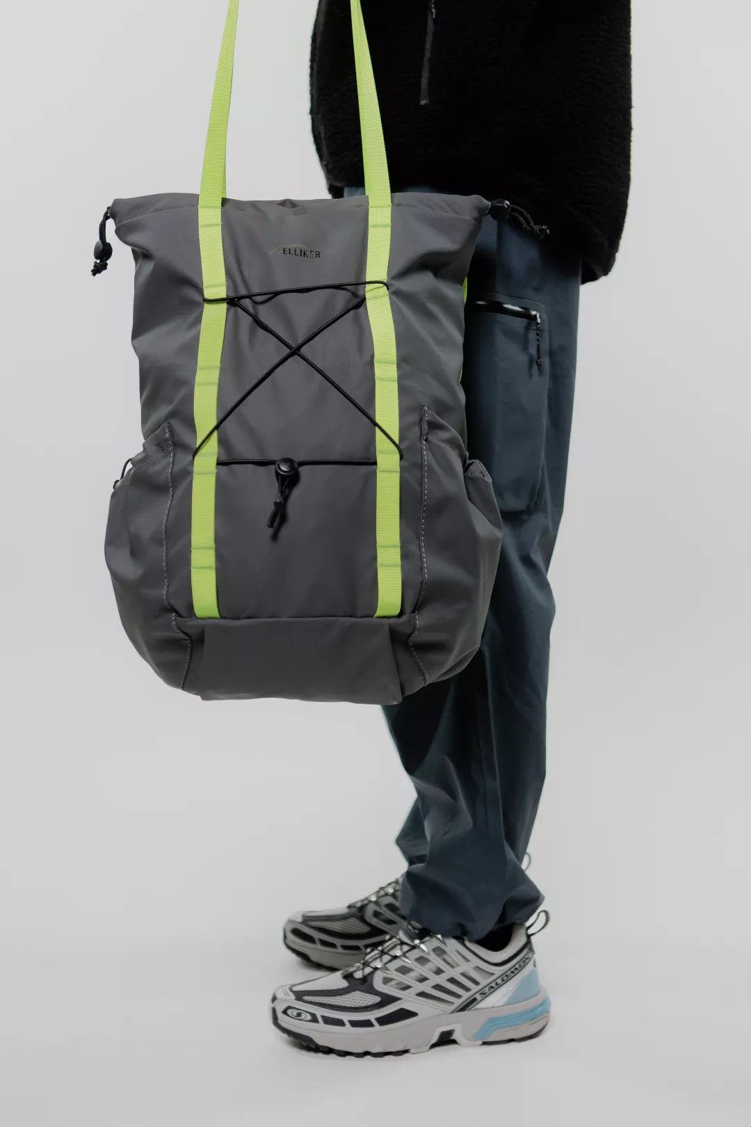 model-(34023-greyneon-front)