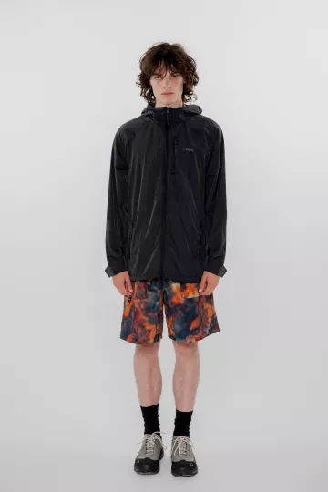 model-(40175-black-front)-(40179-peat-front)