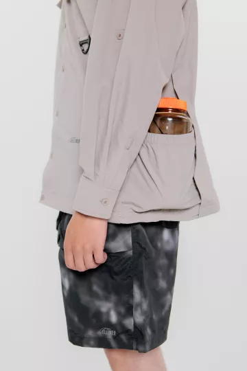 model-(40169-taupe-detail)