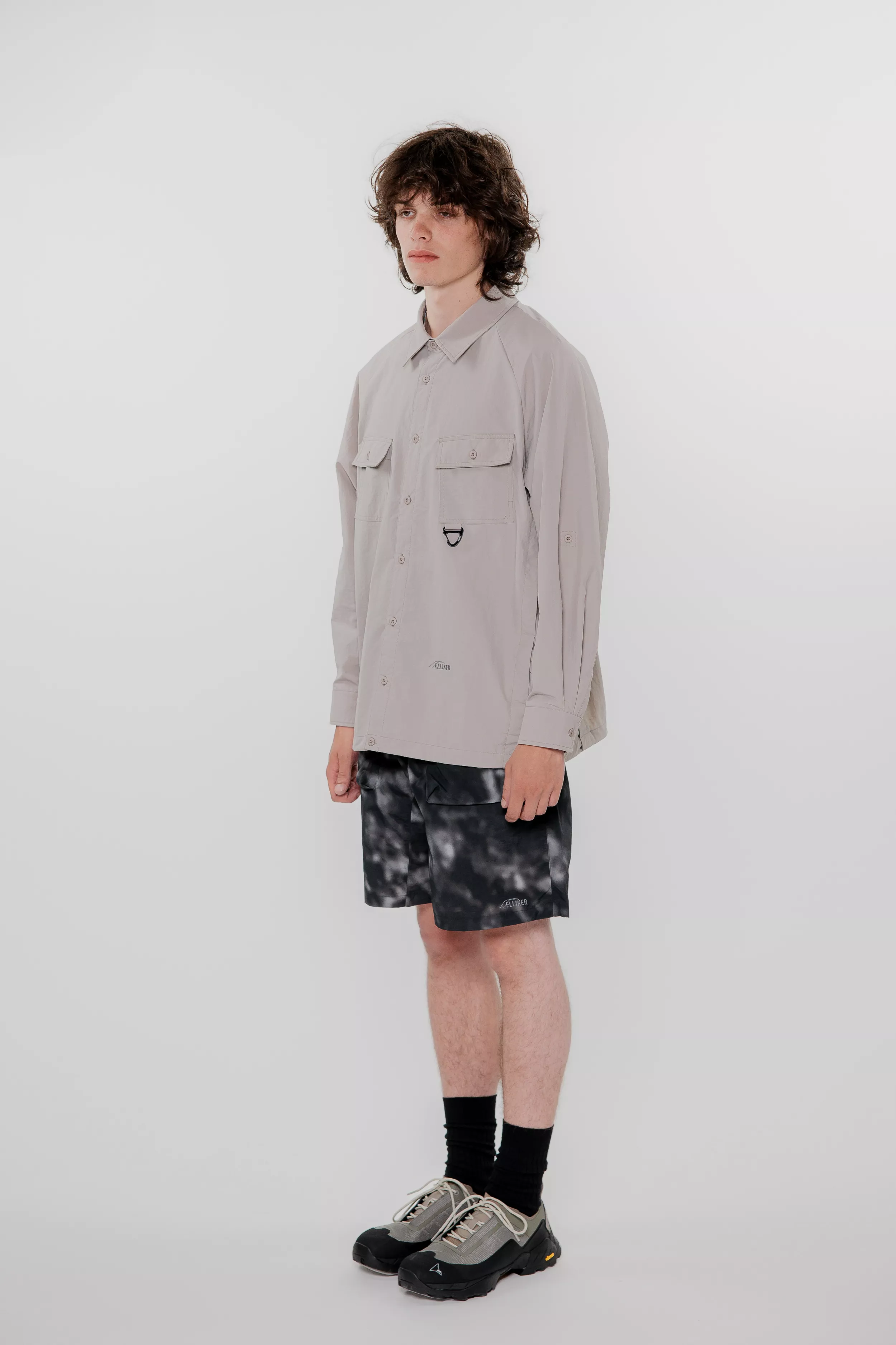 model-(40169-taupe-side)-(40179-grphite-side)