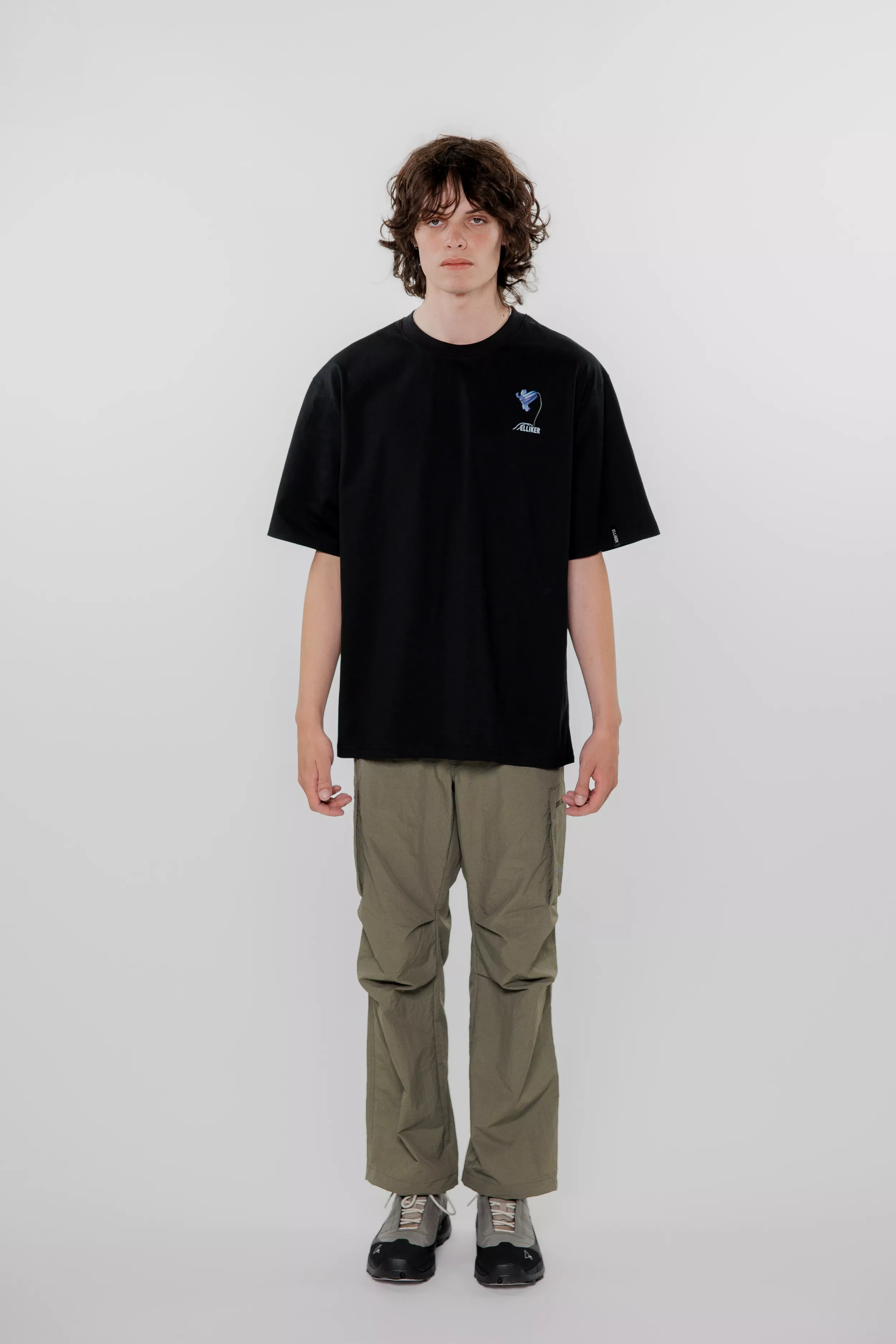 model-(40165-black-front)-(40178-ivygrn-front)