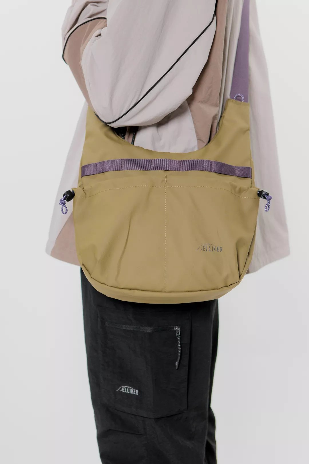 model-(34063-khaki-front)