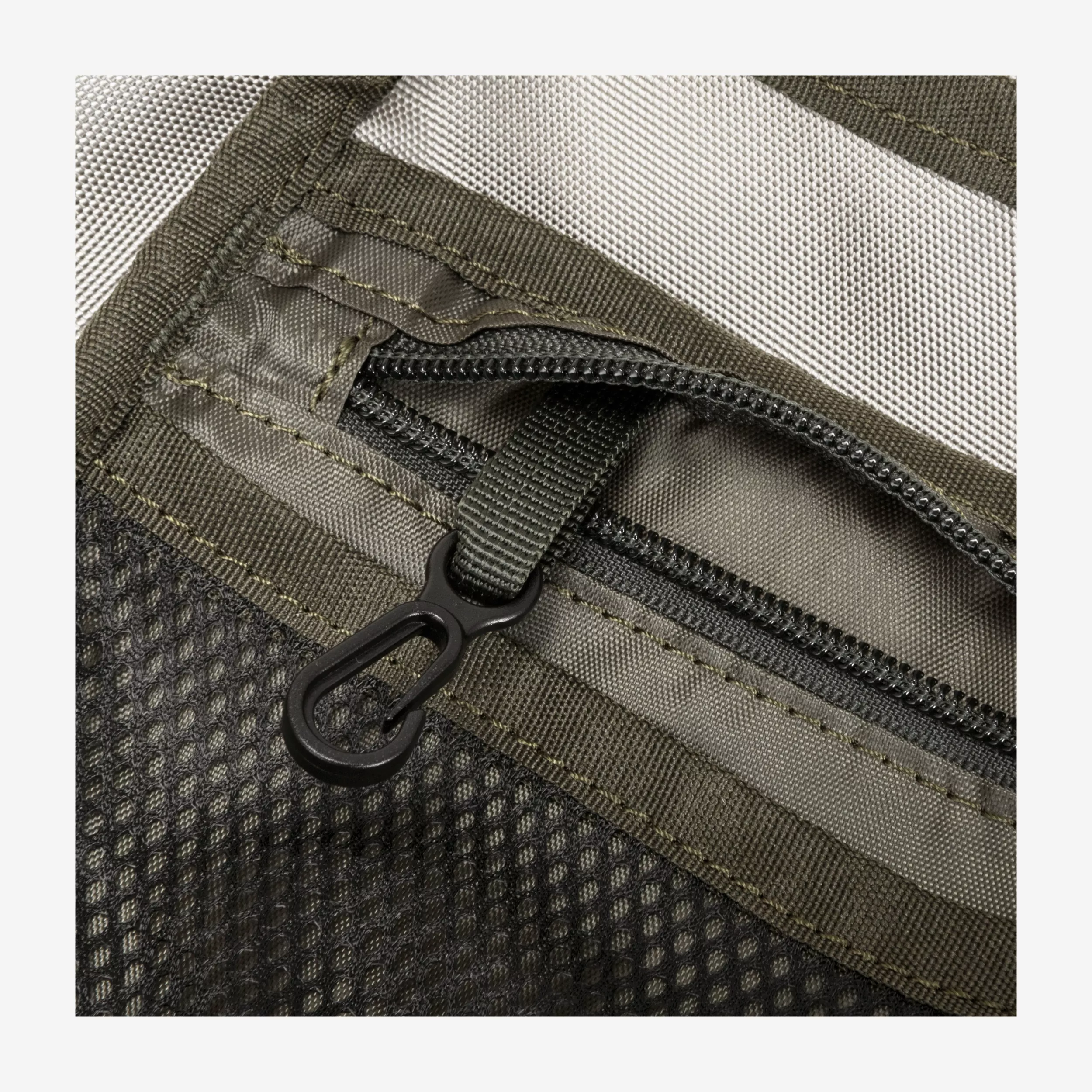 34062-taupe-detail-1