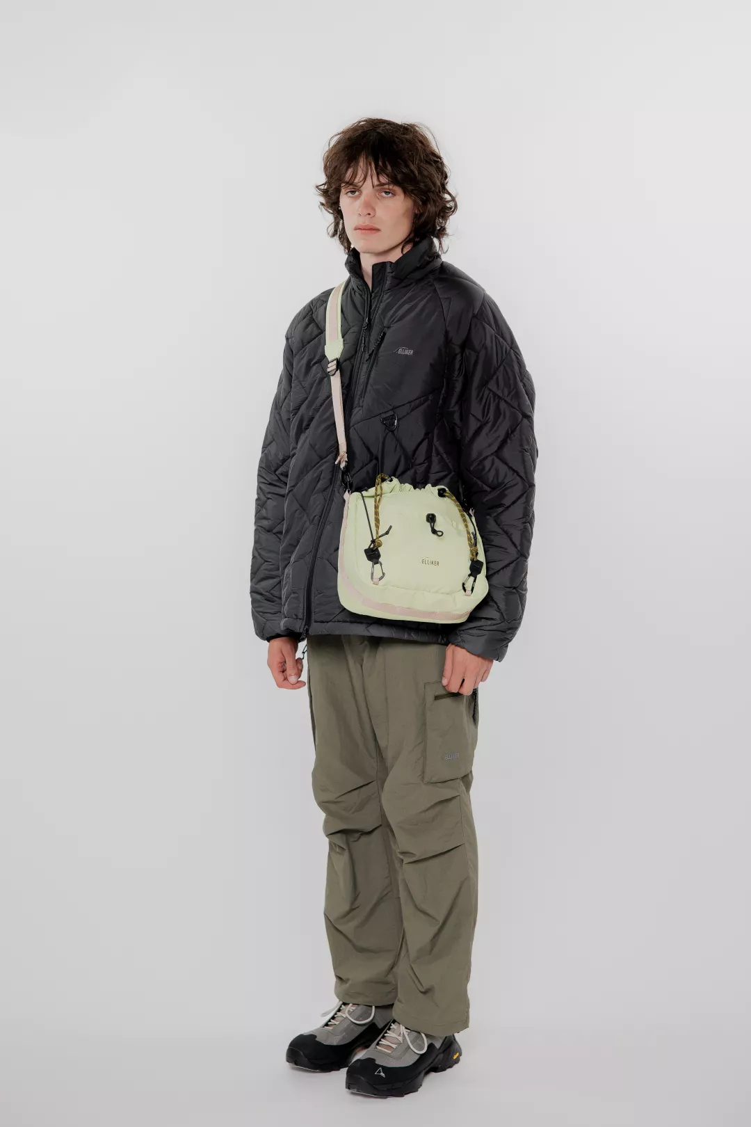 model-(40176-blkfade-side)-(40178-ivygrn-side)-(34062-lime-front)-1