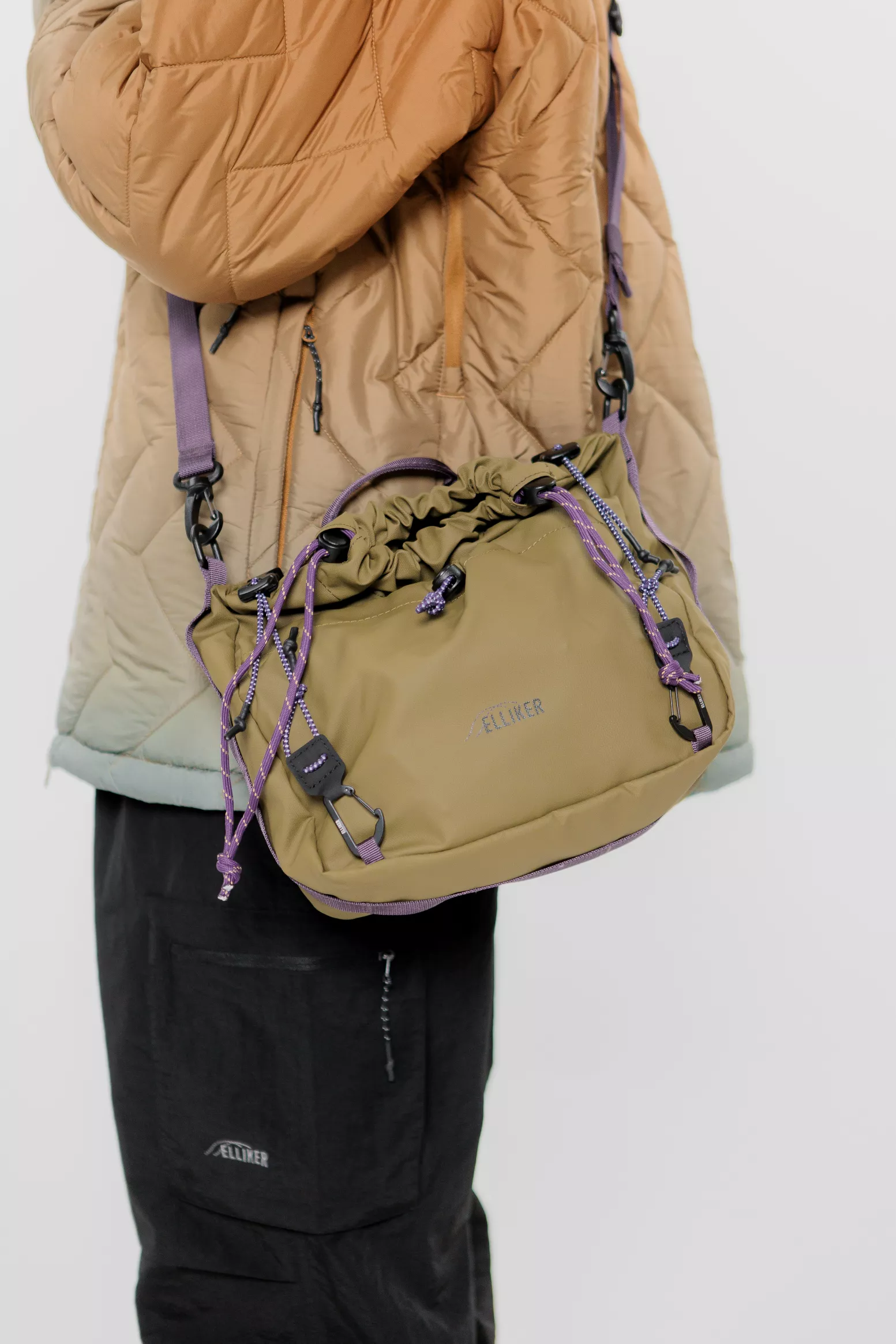Nidder Nidder Roll Top Crossbody Bag 6L
