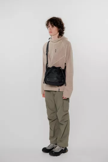 model-(40171-taupe-side)-(40178-ivygrn-side)-(34062-black-front)-1