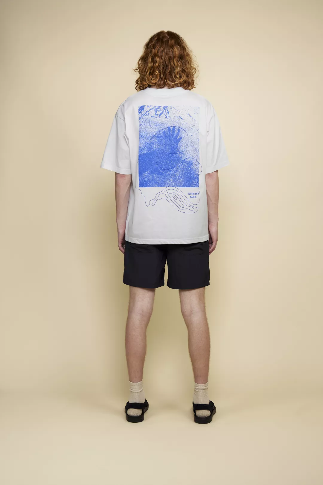 model-(40135-white-back)-(40179-black-back)