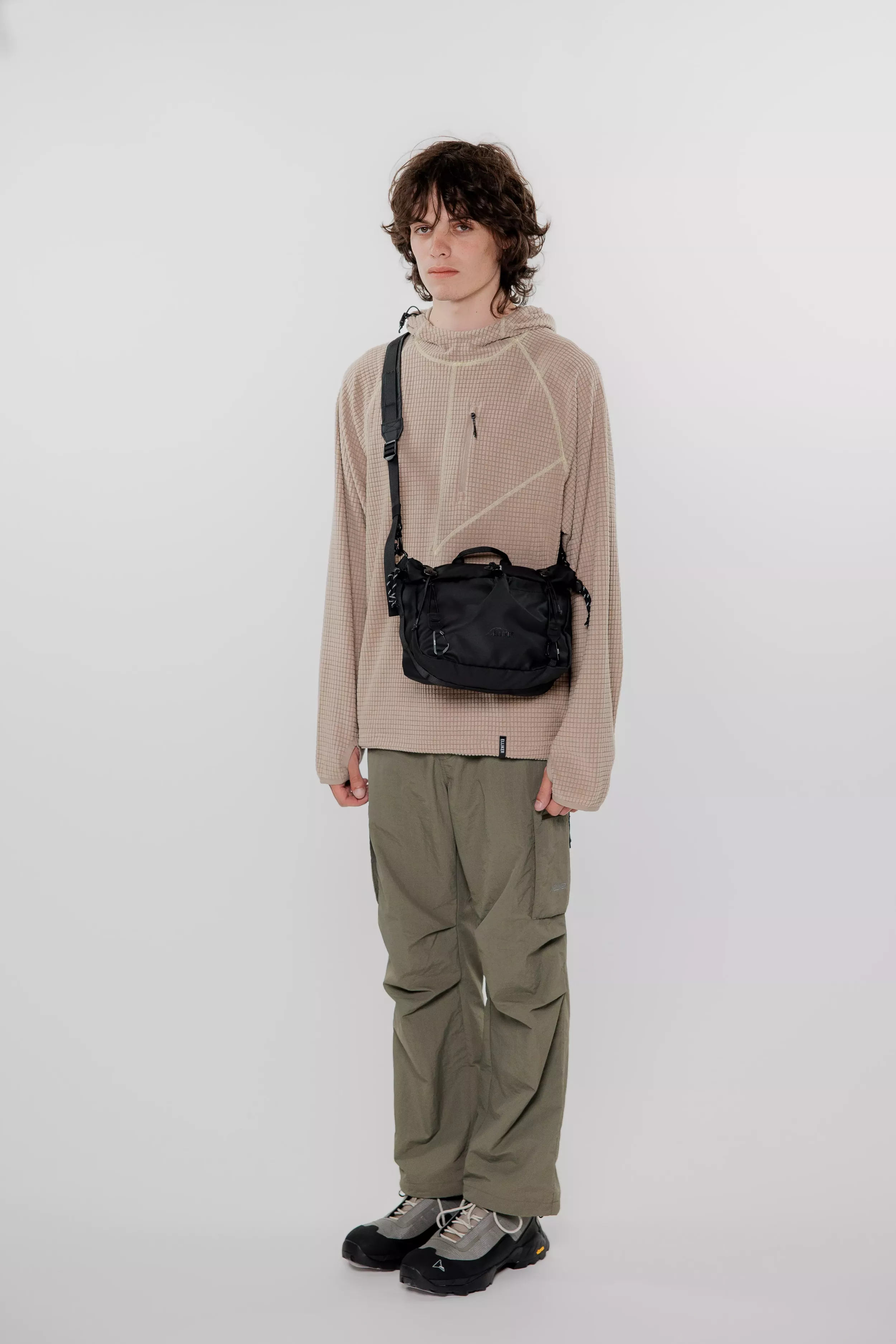 Nidder Roll Top Crossbody Bag 6L